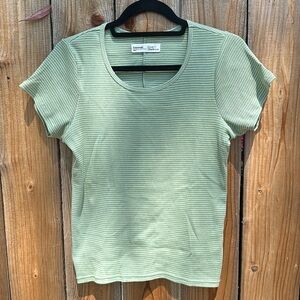 Entireworld. cap sleeve tee